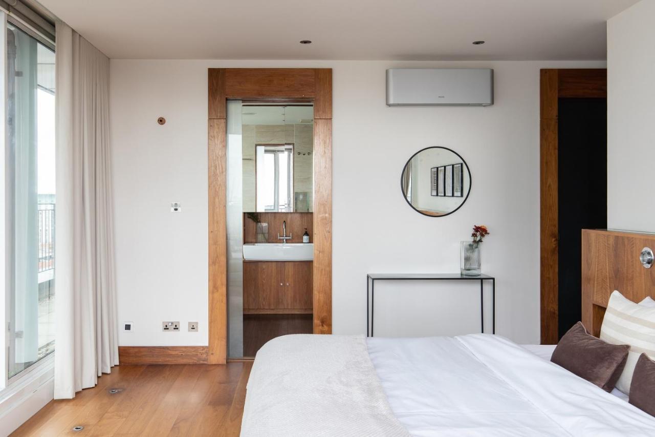 The Canary Wharf Secret - Glamorous 3Bdr Flat With Terrace And Parking Apartment London Luaran gambar